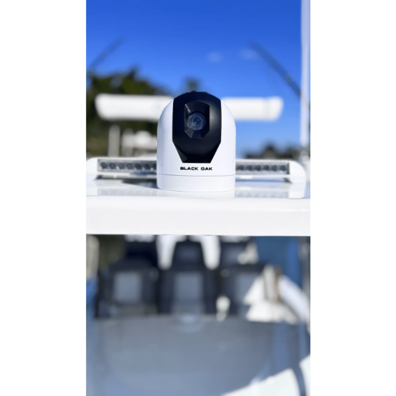 Black Oak LED Nitron XR1 Spreader White Night Vision Marine Camera HDMI - POWER FIT SHOP — Powering Preparedness, Health & Home