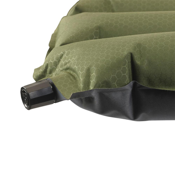 Chattanooga Snugpak Basecamp Ops Air Mat with built-in foot pump in coyote color, designed as a comfortable sleeping pad.