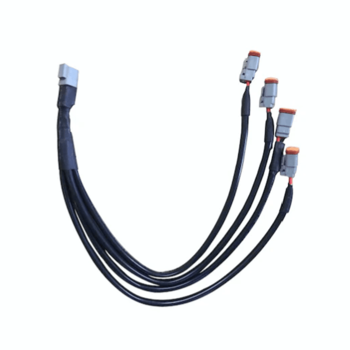 Black Oak 4-piece connect cable for LED lights, high-quality black electrical cable accessory for LED lighting setups.