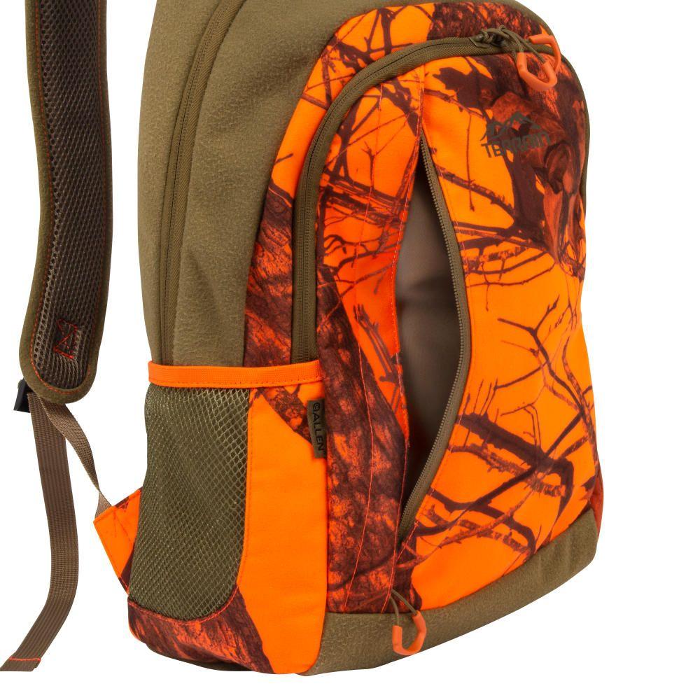Chattanooga Terrain Backpack Daypack in Mossy Oak Break-Up Blaze camouflage, lightweight, durable outdoor backpack with multiple compartments.