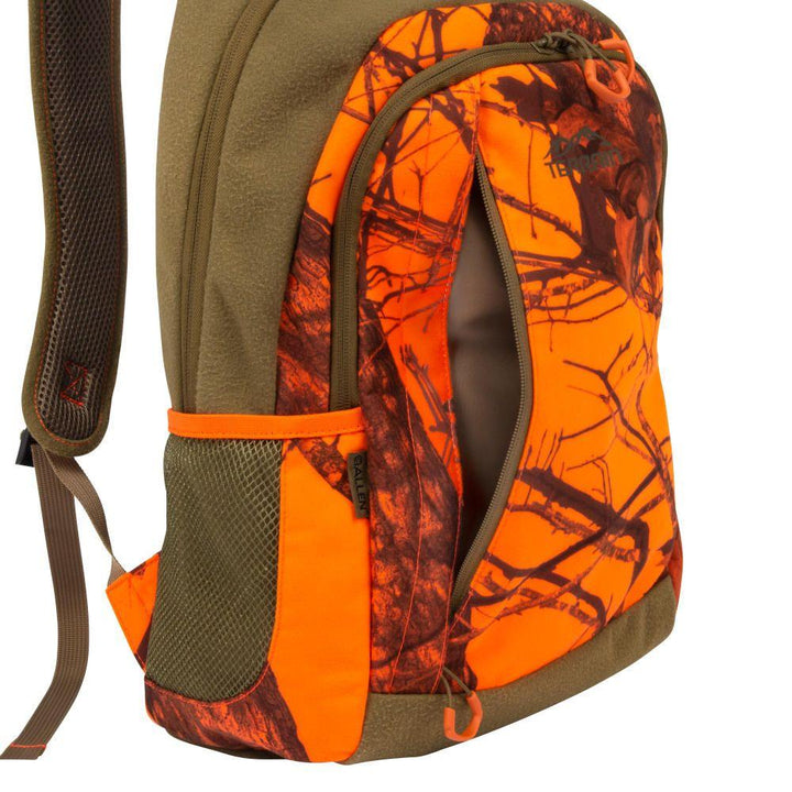 Chattanooga Terrain Backpack Daypack in Mossy Oak Break-Up Blaze camouflage, lightweight, durable outdoor backpack with multiple compartments.