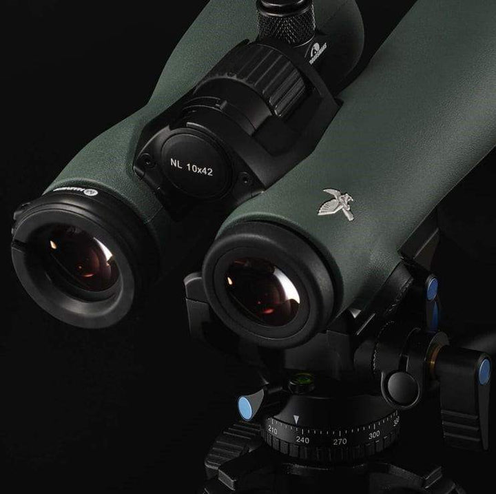 Chattanooga MagView B1 XL Binocular Adapter in black, fits 44mm to 48mm eyepieces for digiscoping with binoculars.