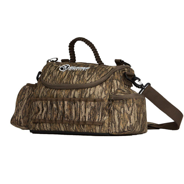 Chattanooga Cupped Guide Bag in Mossy Oak Bottomland camo, durable outdoor gear storage and carry bag for hunting and outdoor activities.
