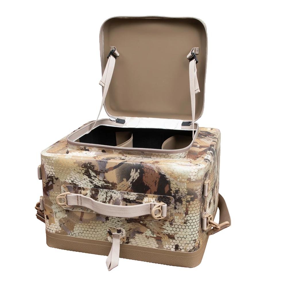 Chattanooga MoMarsh Element Waterbox 25L Optifade Marsh outdoor gear storage bag with durable waterproof design and secure closure.