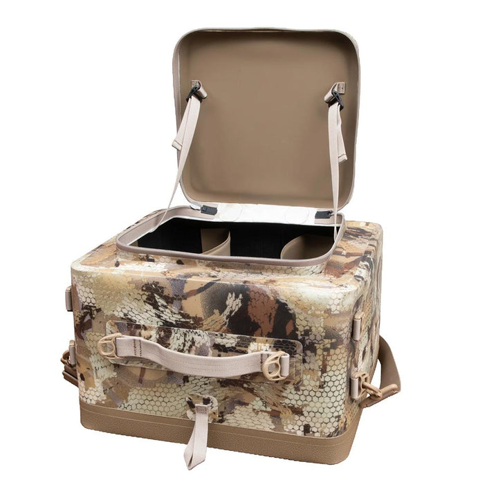 Chattanooga MoMarsh Element Waterbox 25L Optifade Marsh outdoor gear storage bag with durable waterproof design and secure closure.