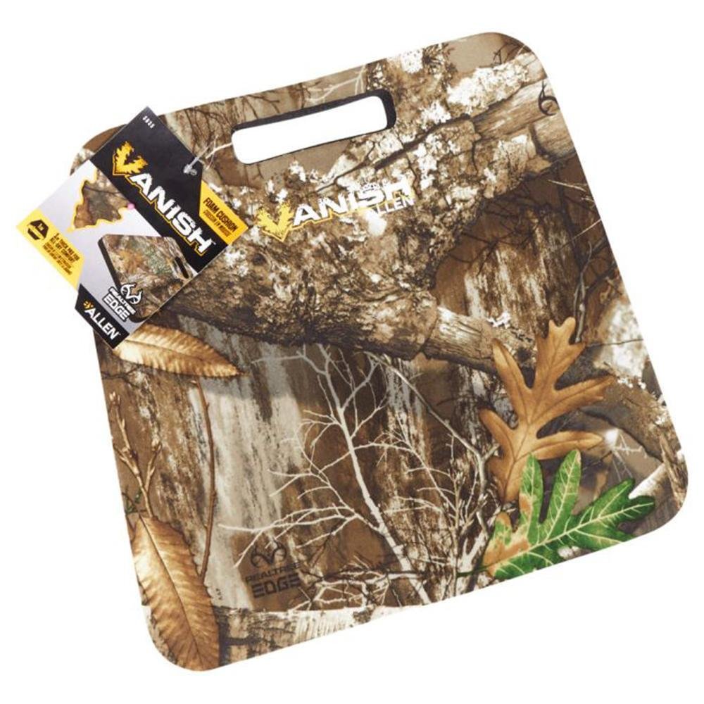 Chattanooga Allen Vanish foam cushion on Realtree Edge camo outdoor blind chair, portable and comfortable for outdoor seating.