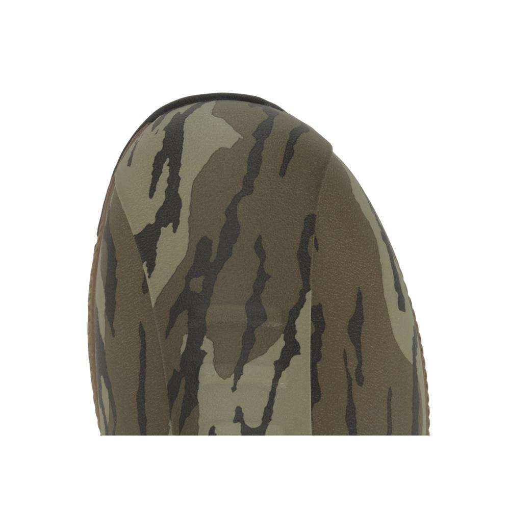 Chattanooga Muddy DV8 ankle boot in Mossy Oak Bottomland camouflage, size 11D, outdoor footwear with rugged design.