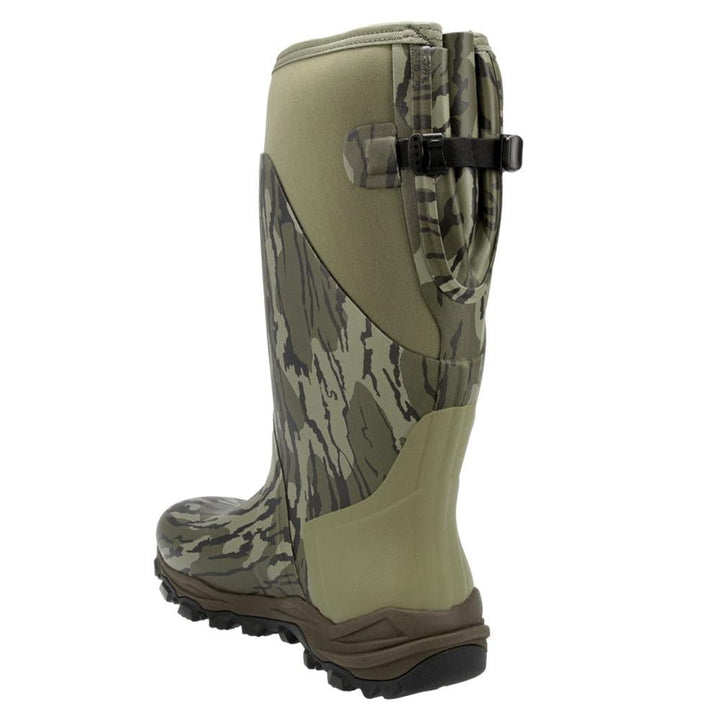 Chattanooga Muddy DV8 17-inch non-insulated boots in Mossy Oak Bottomland pattern, size 13D, outdoor footwear with rugged design