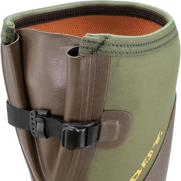 Chattanooga Muddy DV8 17-inch non-insulated outdoor boots in clay color, size 10D, featuring rugged design and durable construction.