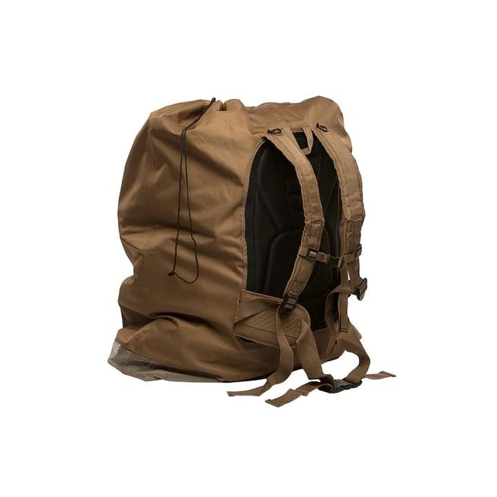 Chattanooga Rig Em Right Outdoors Recon Decoy Bag holding multiple waterfowl decoys for hunting or outdoor use.