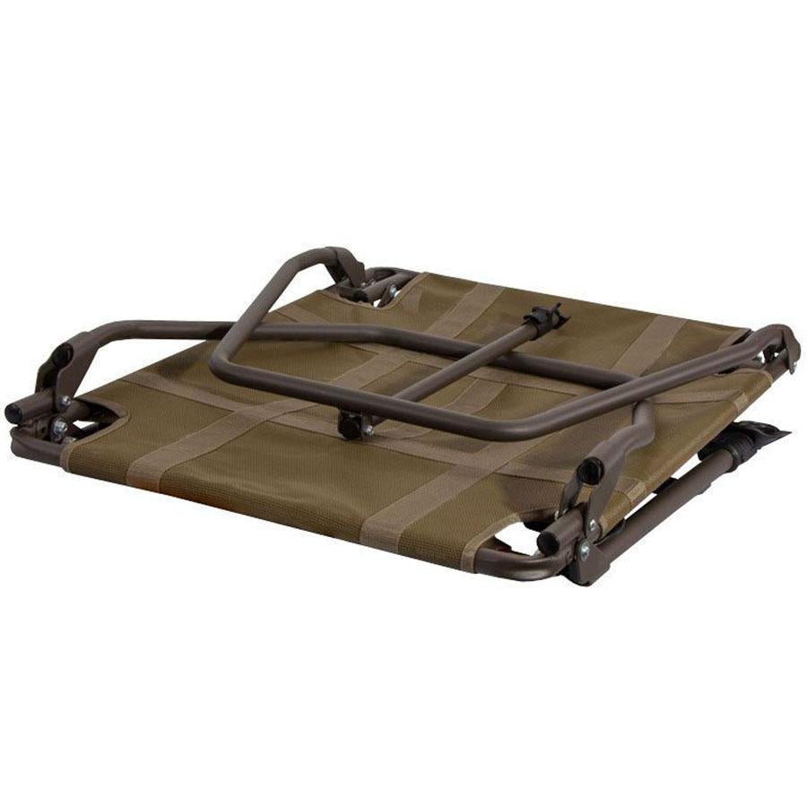 Chattanooga Higdon Outdoors MoMarsh Invisi Lab Optifade Timber durable dog blind for outdoor hunting and training.