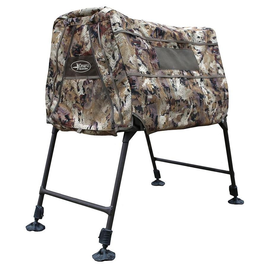 Chattanooga MorMarsh Invisi Lab dog blind in Optifade Marsh, durable outdoor gear for outdoor dog concealment and shelter.