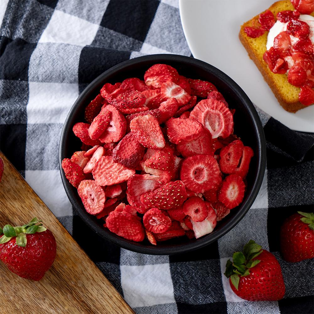 Readywise Simple Kitchen Strawberries