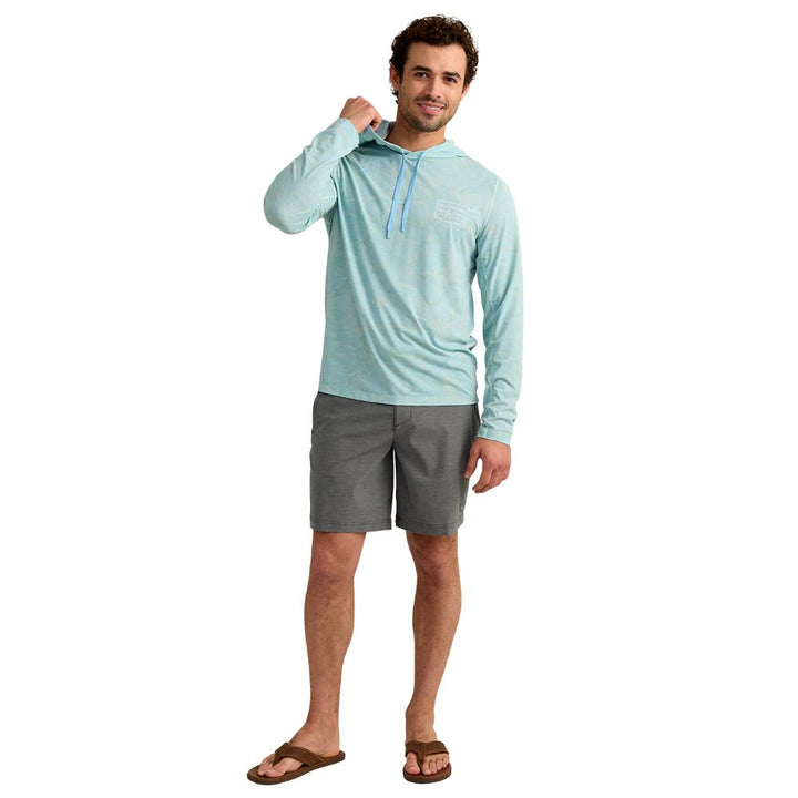 Chattanooga Huk Drift printed hoodie in Heron Blue, lightweight long sleeve pullover sweatshirt, size S, with graphic design.