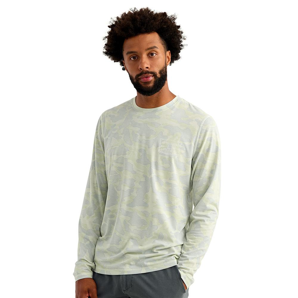 Chattanooga Huk Drift printed long sleeve crew shirt in Pale Algae, lightweight performance fabric, size S, with subtle coastal design.