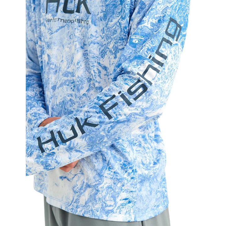 Chattanooga HUK Pursuit Mossy Oak printed hoodie, lightweight Regatta pullover, long sleeve shirt in XXL size with camo pattern.