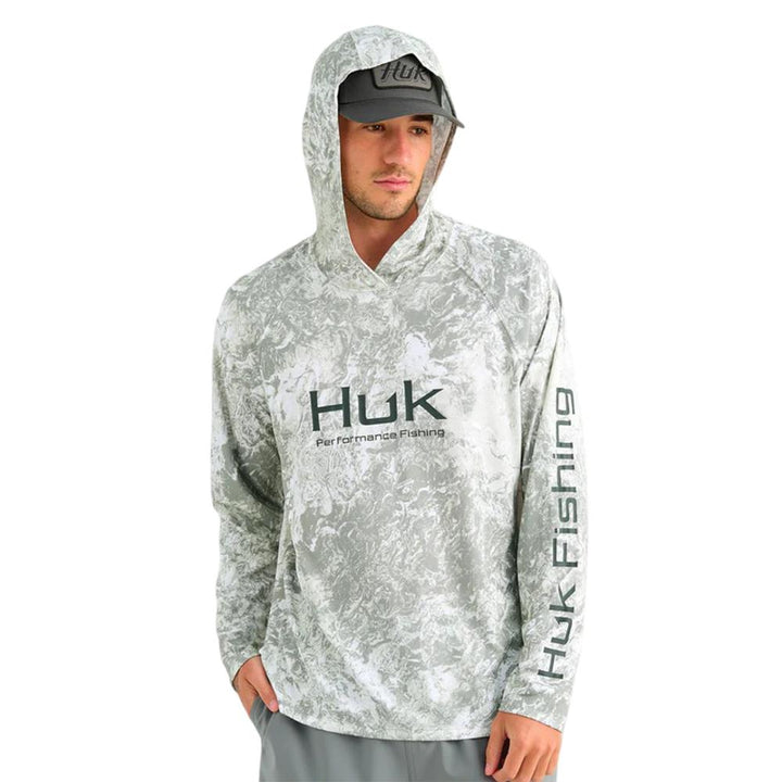 Chattanooga HUK Pursuit Mossy Oak printed hoodie in Seagrass, lightweight pullover, size XL, long sleeve hoodie for outdoor wear
