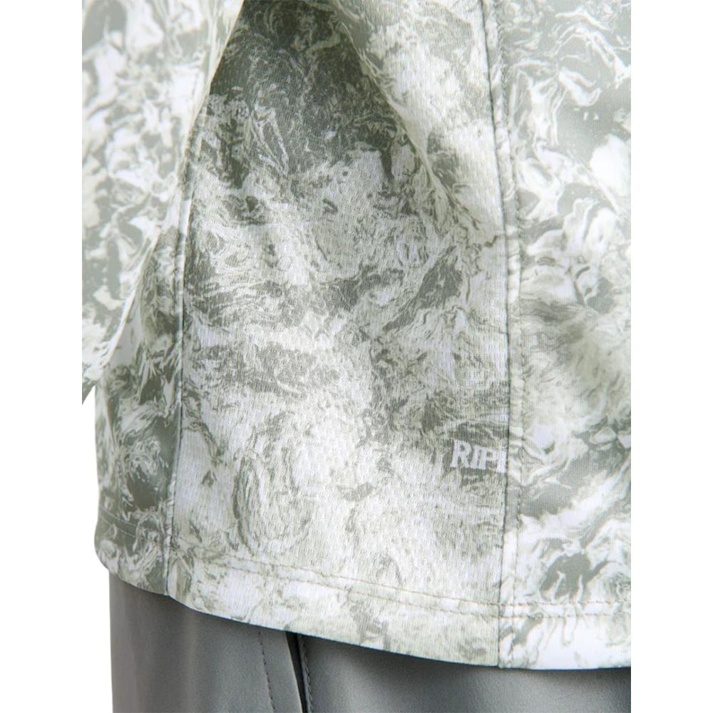 Chattanooga HUK Pursuit Mossy Oak printed lightweight hoodie in Seagrass color, size XL, featuring long sleeves and camouflage pattern.