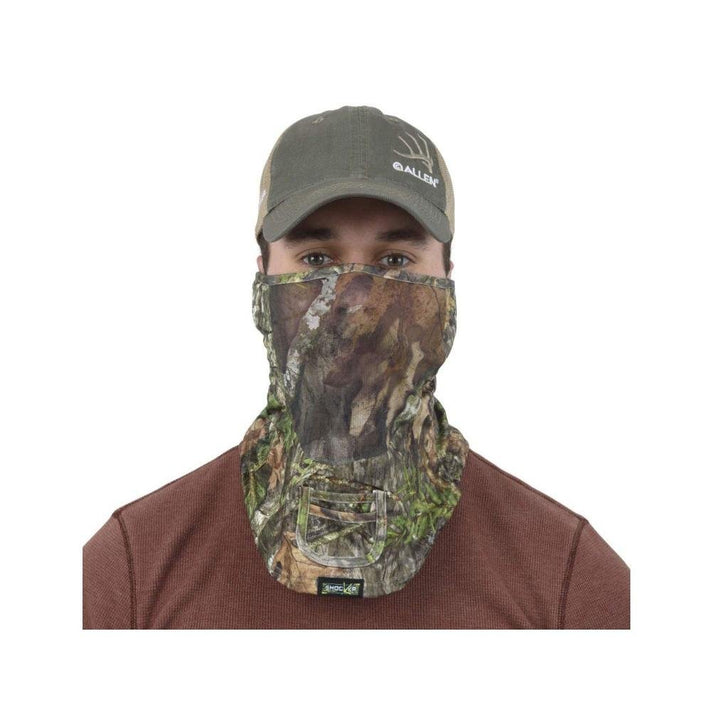 Chattanooga Allen Shocker Mossy Oak Obsession neck gaiter, breathable and adjustable outdoor wear, featuring camouflage pattern and comfortable fit.
