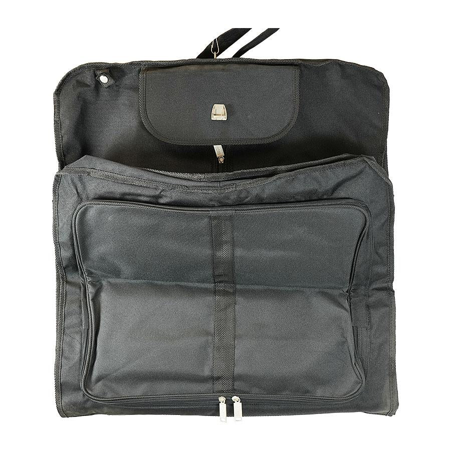 Chattanooga Natchez Silvana garment carrier in black, outdoor travel bag for clothes storage with handles and zip closure.
