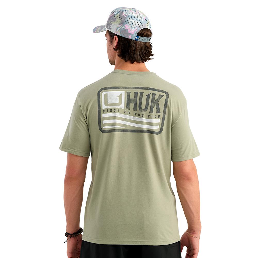 Chattanooga HUK Born Wave short sleeve tee in seagrass color, soft and comfortable casual shirt, size L.