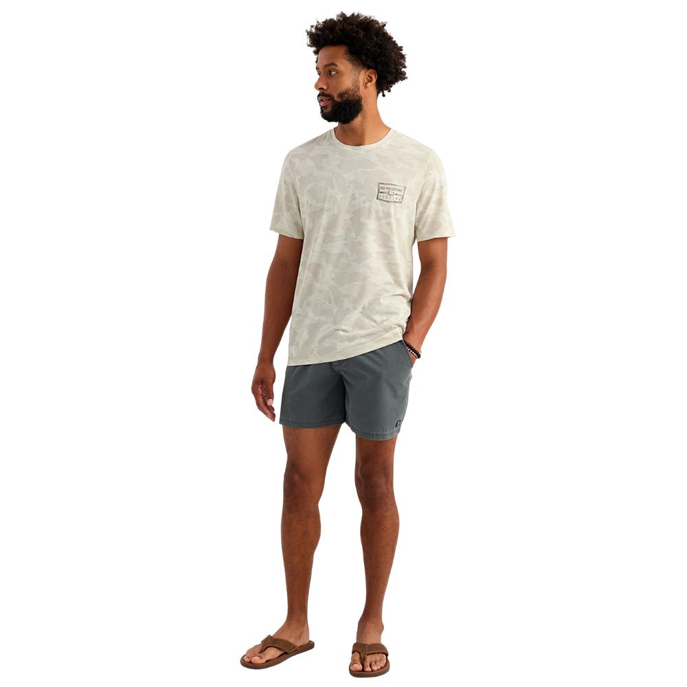 Chattanooga Huk Drift printed short sleeve crew shirt in Silver Birch lightweight performance fabric, size S.