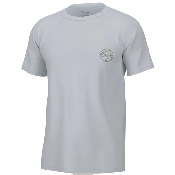 White Chattanooga Huk Reel On short sleeve shirt, cotton blend with UPF 50, crew neck, small size, casual men&