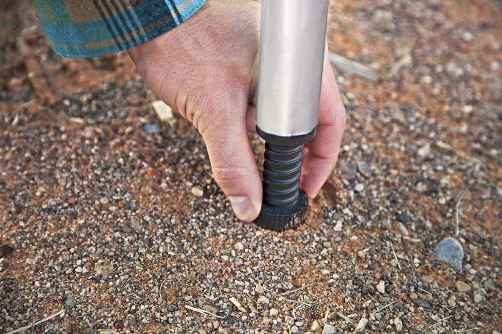 Chattanooga Camp Chef Leg Kit for Mountaineer outdoor stove support, featuring adjustable legs and sturdy construction.