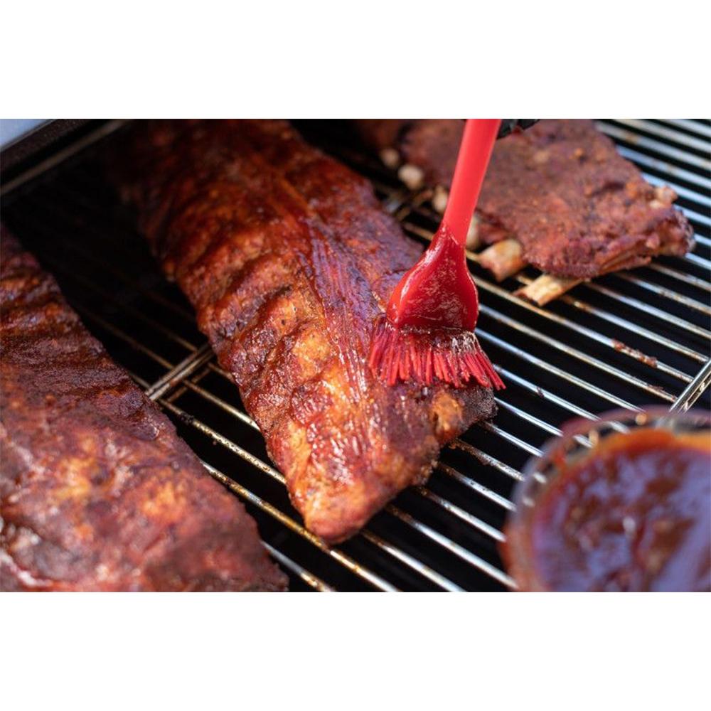 Chattanooga Camp Chef tong and grill spatula outdoor cooking utensils set with stainless steel handles and sturdy blades.