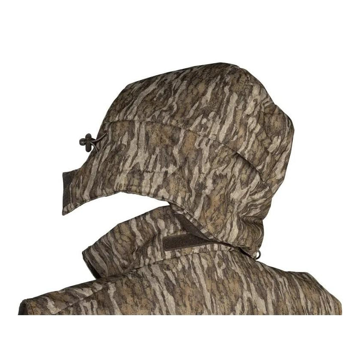 Chattanooga Browning insulated vest in Mossy Oak Bottomland, lightweight, warm, and comfortable for outdoor activities.