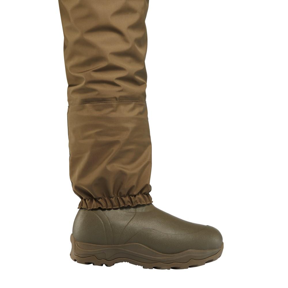 Chattanooga LaCrosse Alpha Agility Select Zip Mossy Oak Bottomland 1600G waders and wading boots, size 12, with camouflage pattern