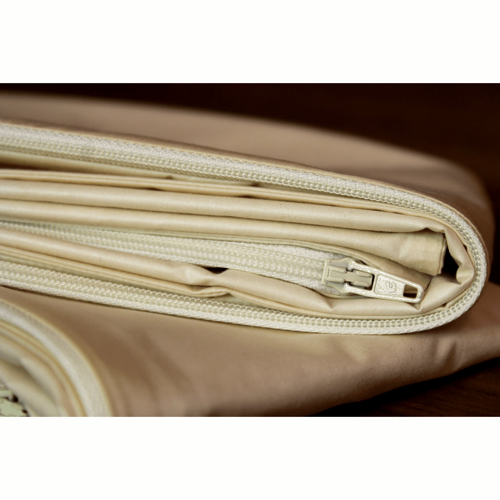 Crescent Moon dust mite pillow cover in durable fabric, king size 20x36 inches, features a protective, breathable fabric design.