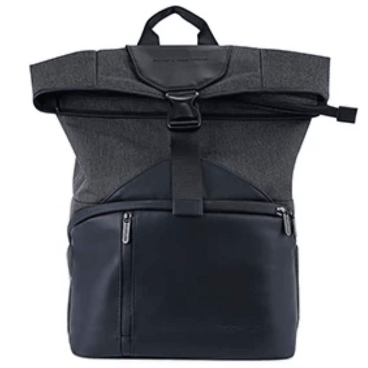 EcoFlow RIVER 30L travel backpack with waterproof fabric, durable design, fits 15.6-inch laptop, ideal for travel and daily use.