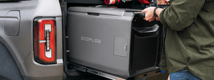 EcoFlow Glacier Classic Portable Refrigerator 55L freezer, compact and lightweight, without battery, ideal for travel and outdoor use.