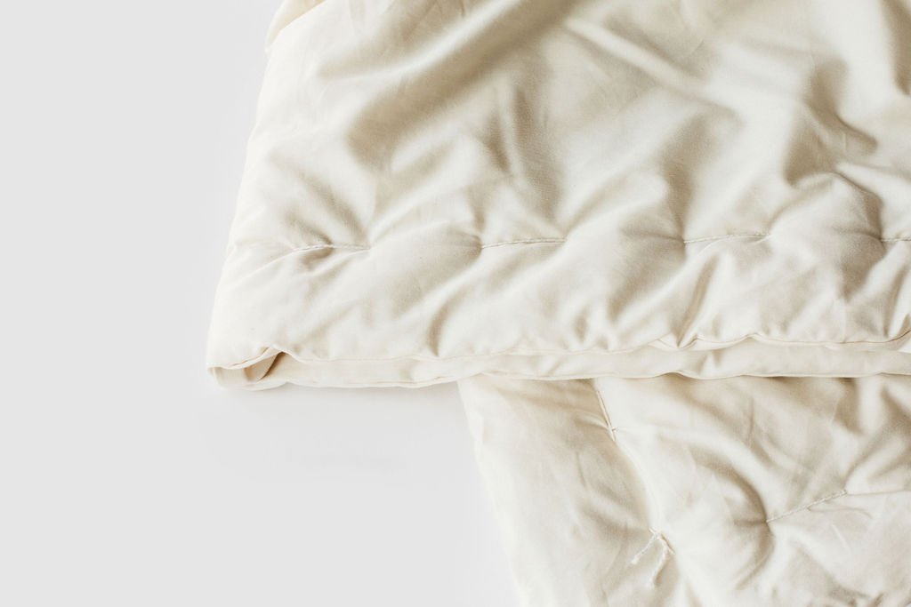 Holy Lamb Organics Certified Wool Comforter King Size 108" x 92" Perfect Comfort - POWER FIT SHOP — Powering Preparedness, Health &amp; Home