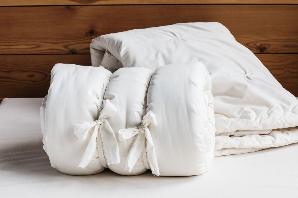 Holy Lamb Wool Comforter in queen size, lightweight and cool, made with natural wool for breathable comfort and restful sleep.
