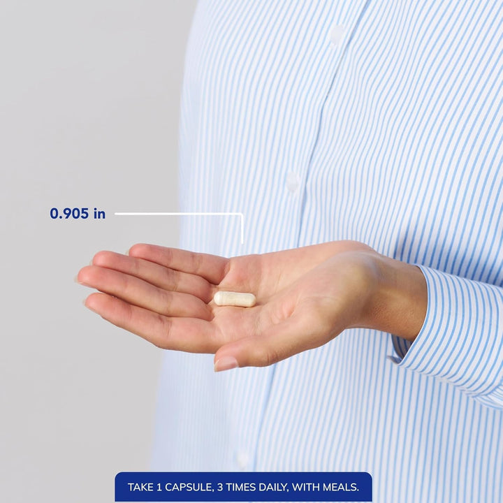 Pure Encapsulations Glucosamine HCL and Chondroitin dietary supplement capsules, shellfish-free, in a clear bottle.