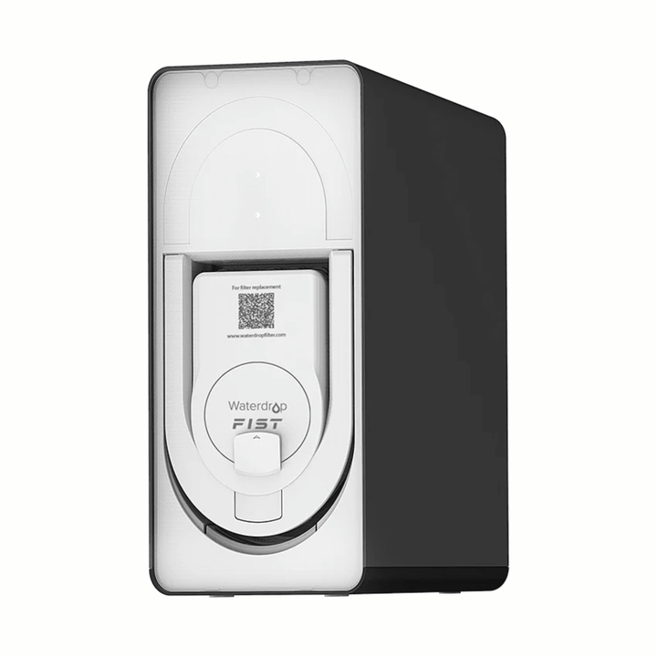 Waterdrop D6 tankless under sink reverse osmosis system with high capacity and sleek design for clean, filtered water.