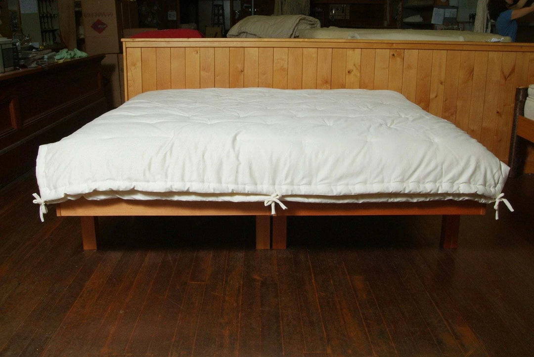 Holy Lamb Organics Comforter Eco Wool All Season King 100" x 86" - POWER FIT SHOP — Powering Preparedness, Health &amp; Home