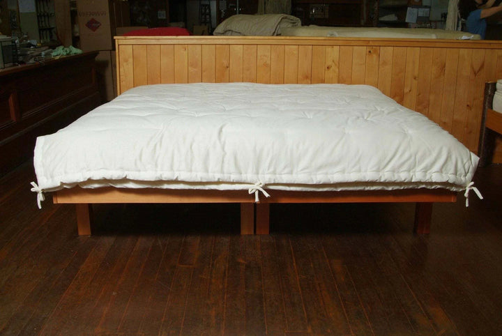 Holy Lamb Organics Comforter Eco Wool All Season King 100" x 86" - POWER FIT SHOP — Powering Preparedness, Health &amp; Home