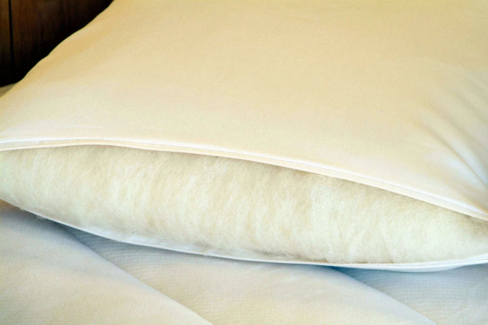 Holy Lamb Organics Bed Pillow Wool - Wrapped Latex Cocooned 20" x 25" - POWER FIT SHOP — Powering Preparedness, Health & Home